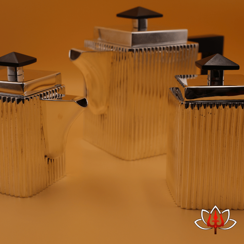 Elegant Silver 3-Piece Tea Set – Luxury Redefined